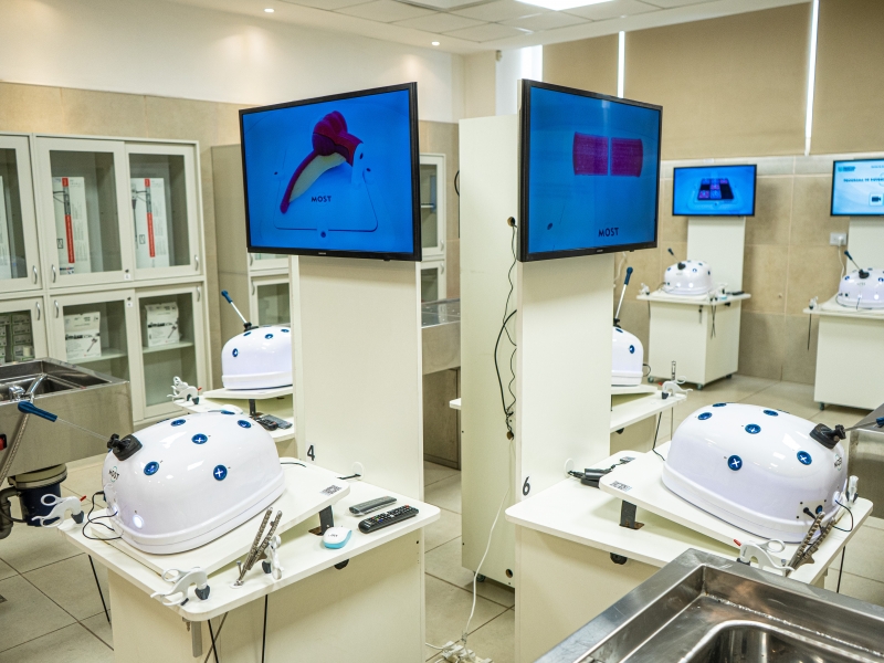 Sala de Simulación: nueva tecnología para la capacitación y el perfeccionamiento de técnicas quirúrgicas - Hospital Privado Cordoba