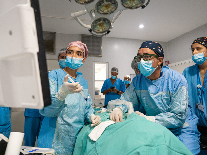 Realizamos el primer procedimiento de ablación de un nódulo tiroideo guiado por ecografía 